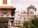Approaching SaltaÂ´s main plaza.